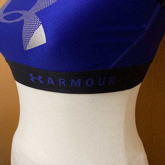 Under Armor Very Supportive Sports Bra - Picture 2 of 4